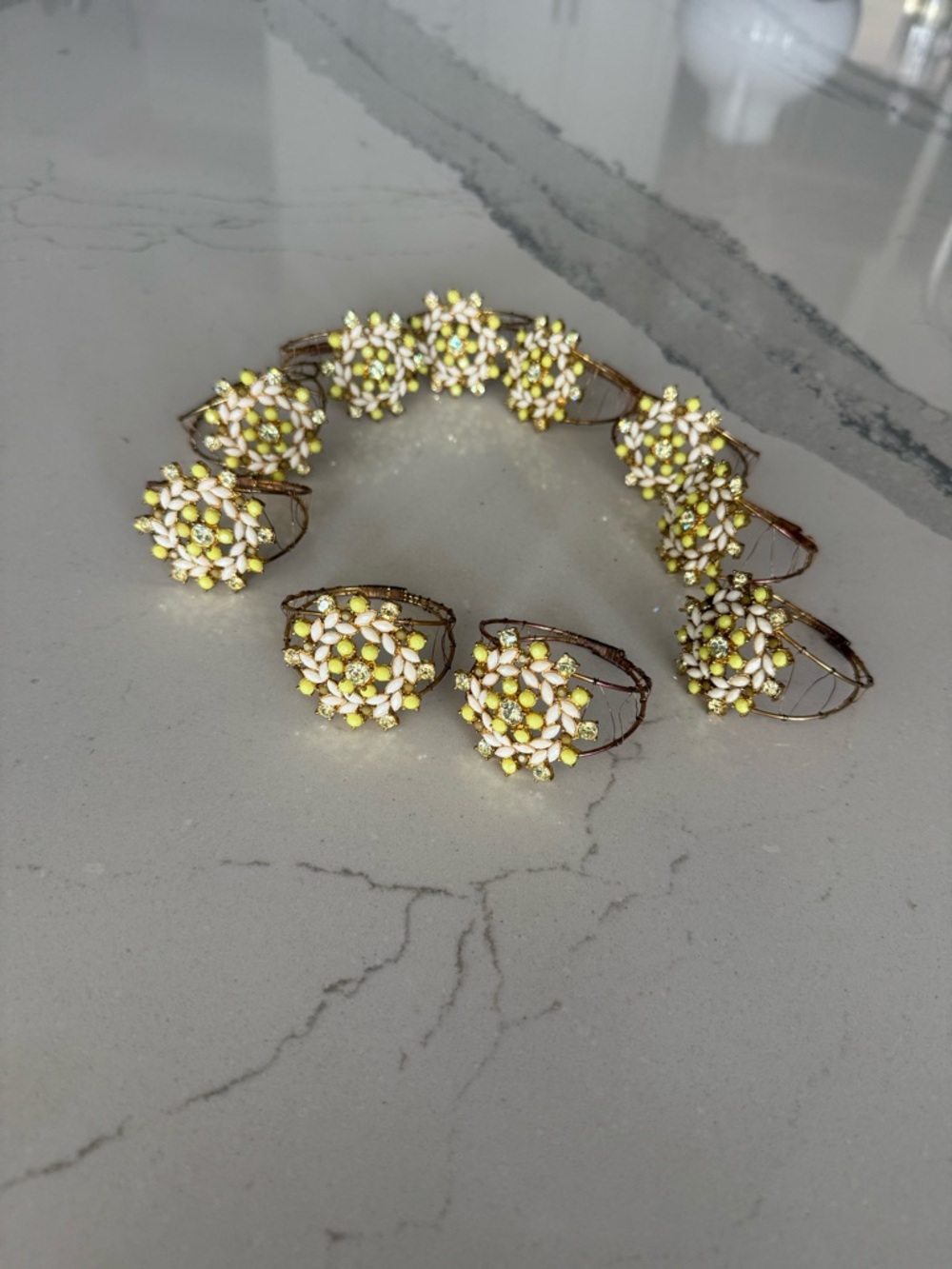 Anthropologie Floral Cluster Napkin Rings inset of 10